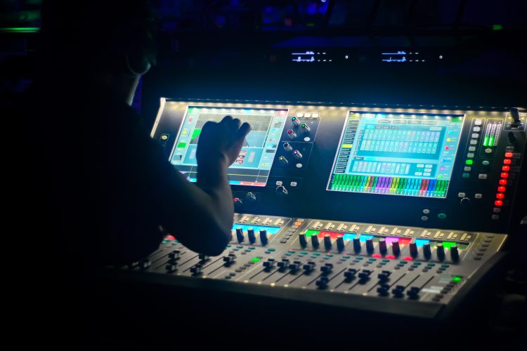 Allen & Heath dLive